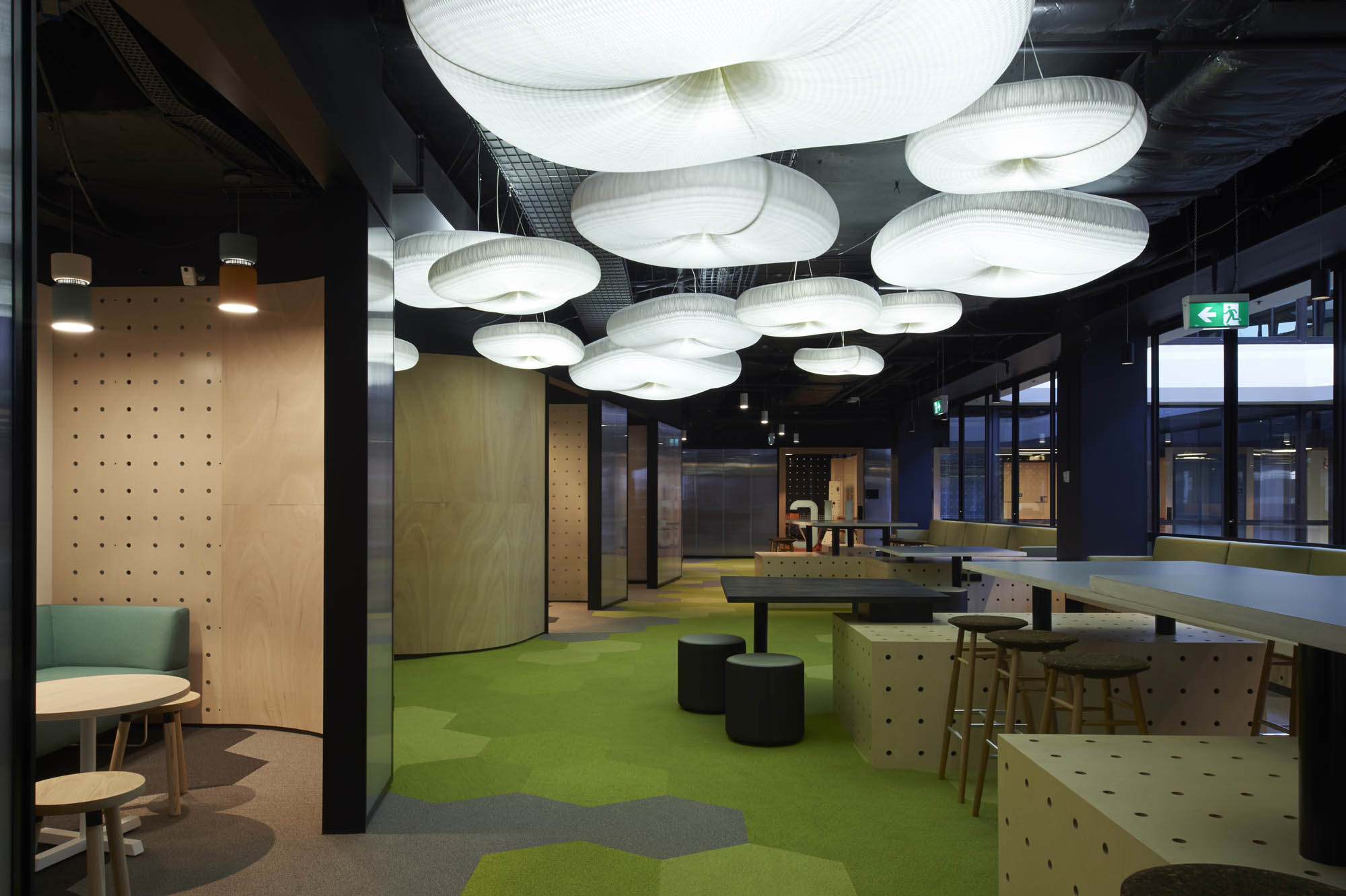 monash university international business melbourne campus fitout study area