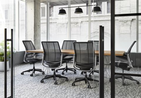 Diffrient Smart / Meeting Room / Black