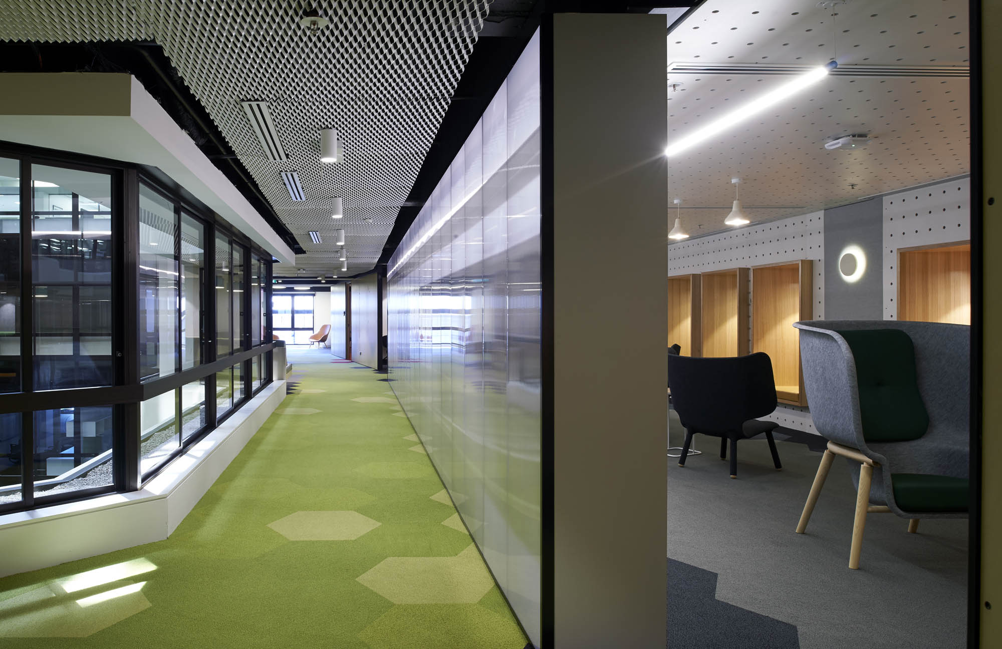 monash university international business melbourne campus fitout wall divider