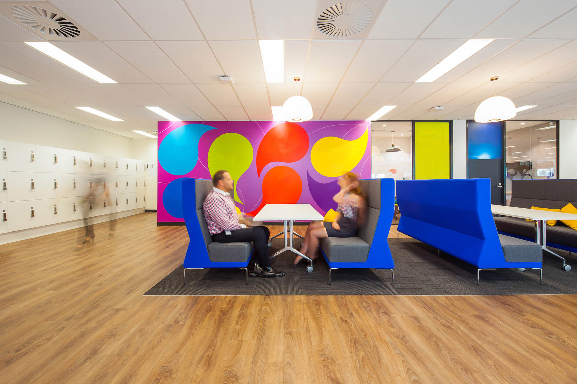 carousel mondelez melbourne office fitout lockers braekout focus collaboration 