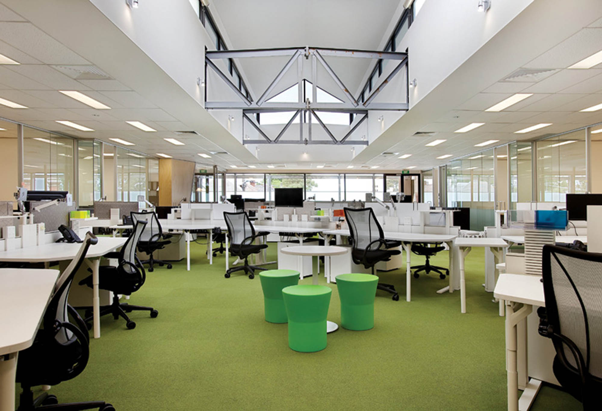 kathmandu melbourne fitout office furniture