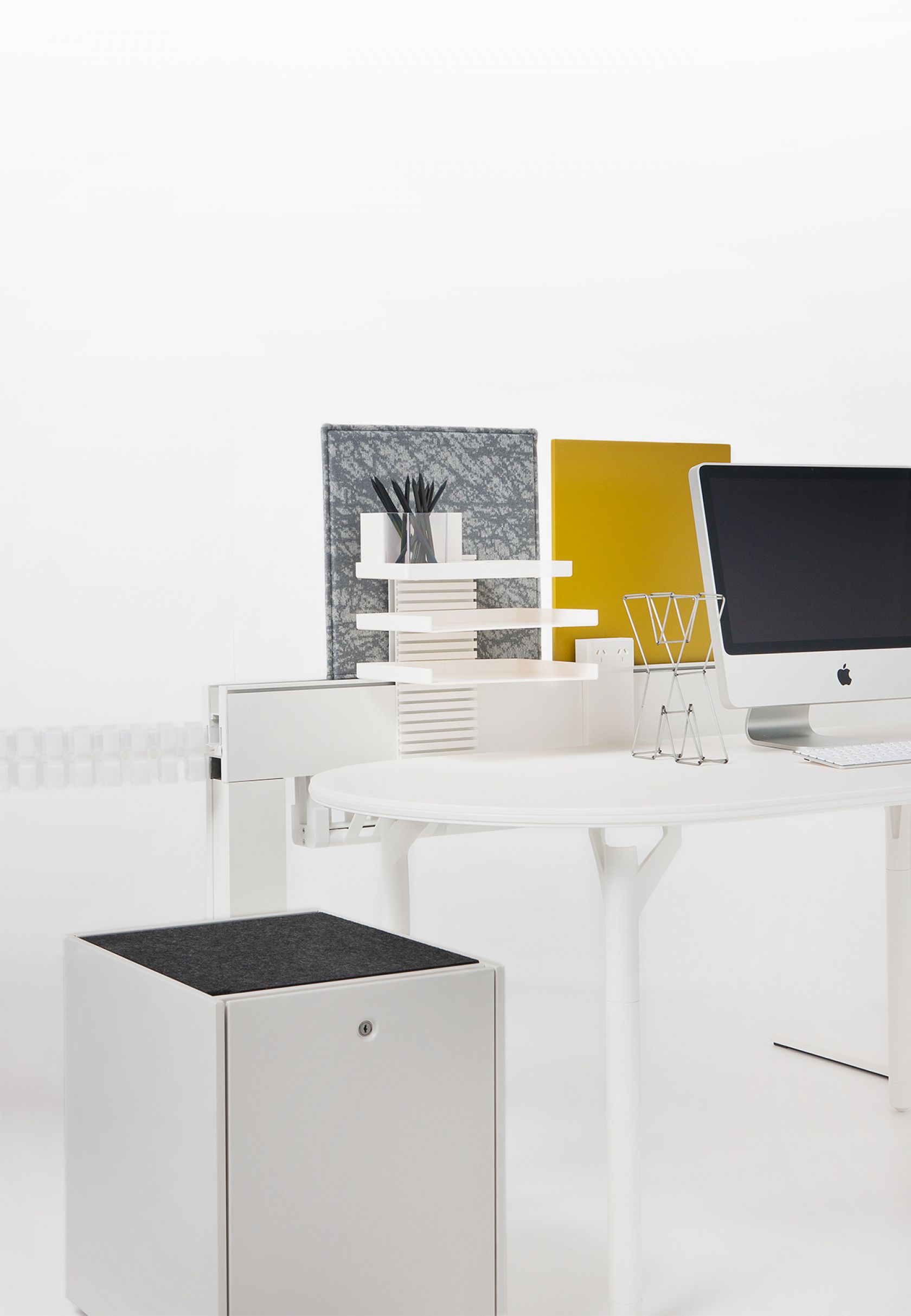 Climate Workstation, Marker and Storage Box