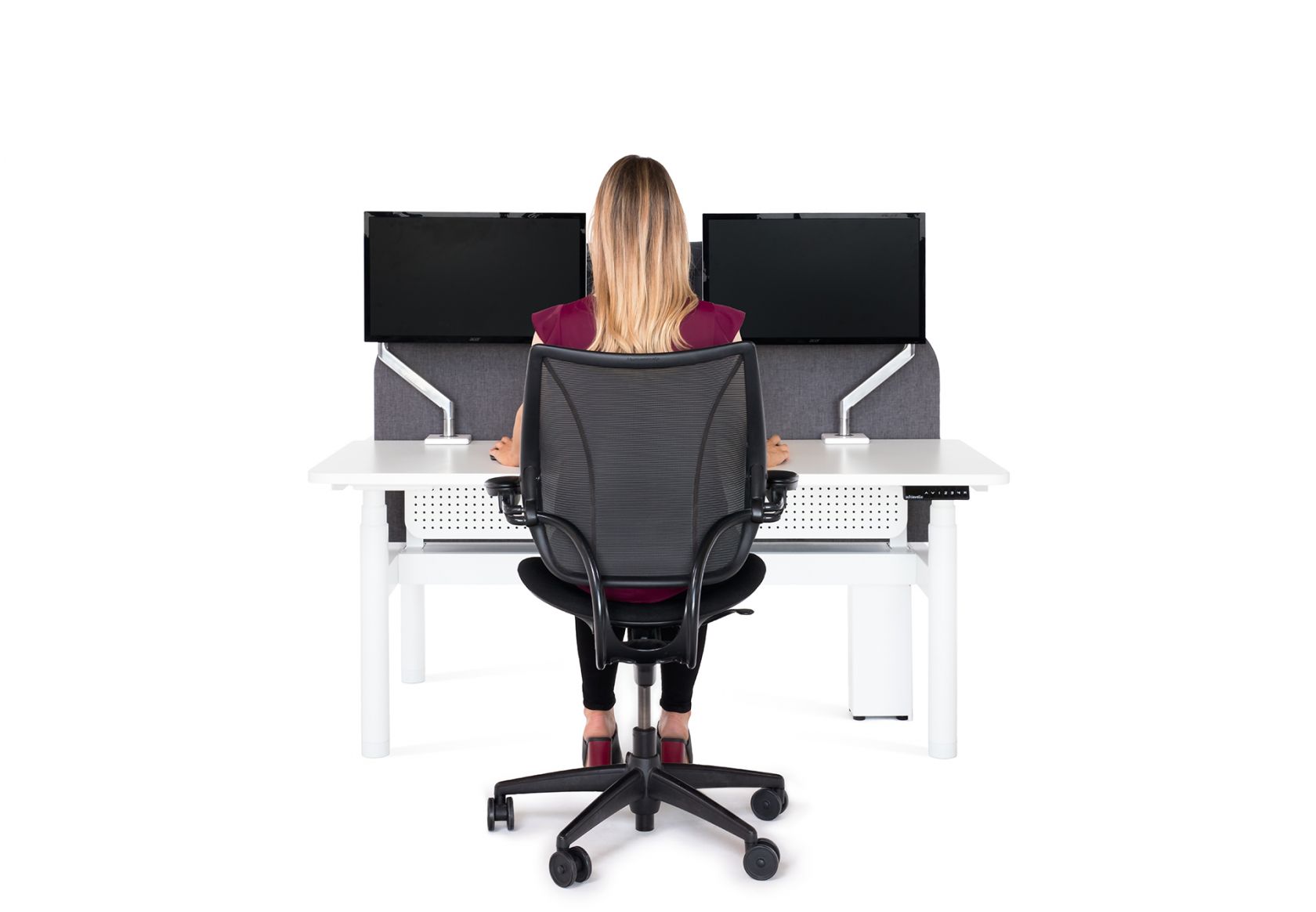 Neo Workstation and Liberty Mesh Chair