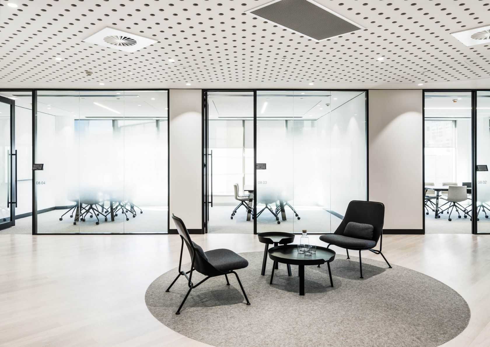 broadspectrum-nsw-schiavello-construction-sydney-lobby-reception-chairs-meeting-rooms