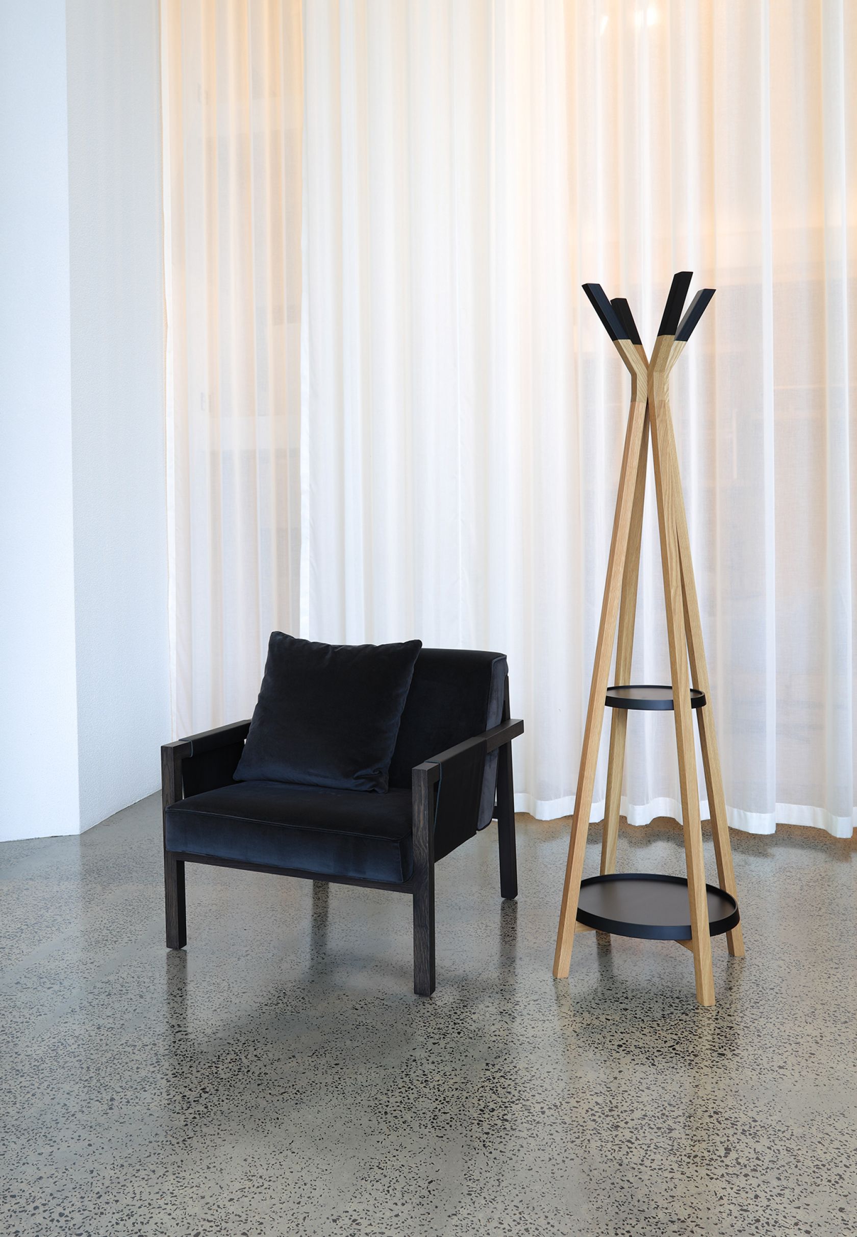 Toro Badjo Armchair and TP