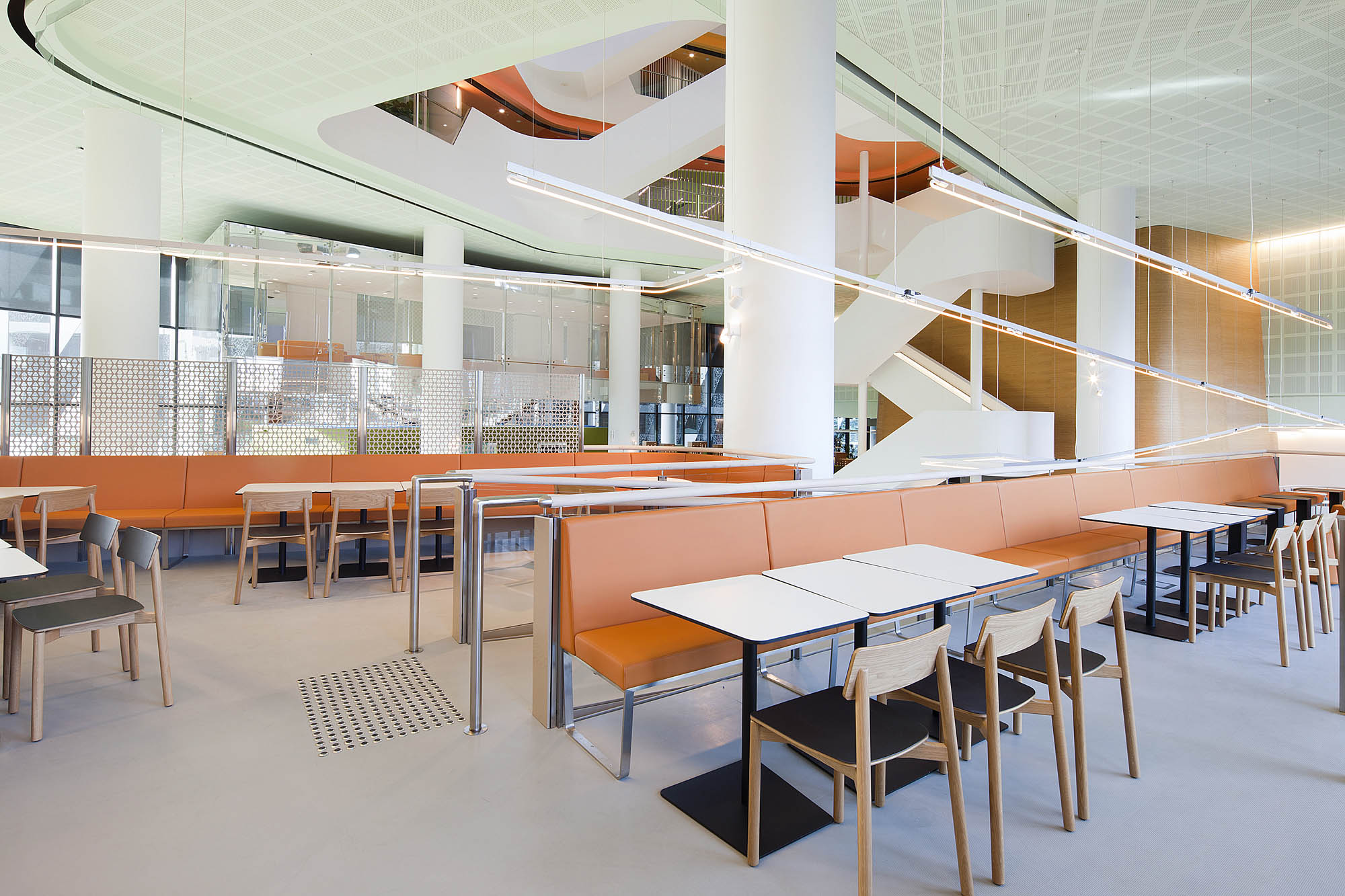 medibank melbourne fitout breakout area