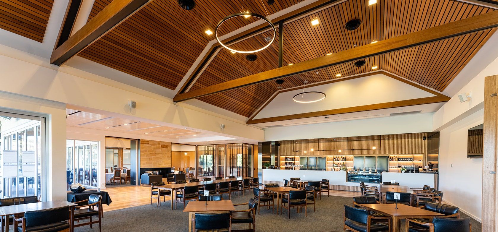 kooyonga golf club adelaide schiavello construction fitout