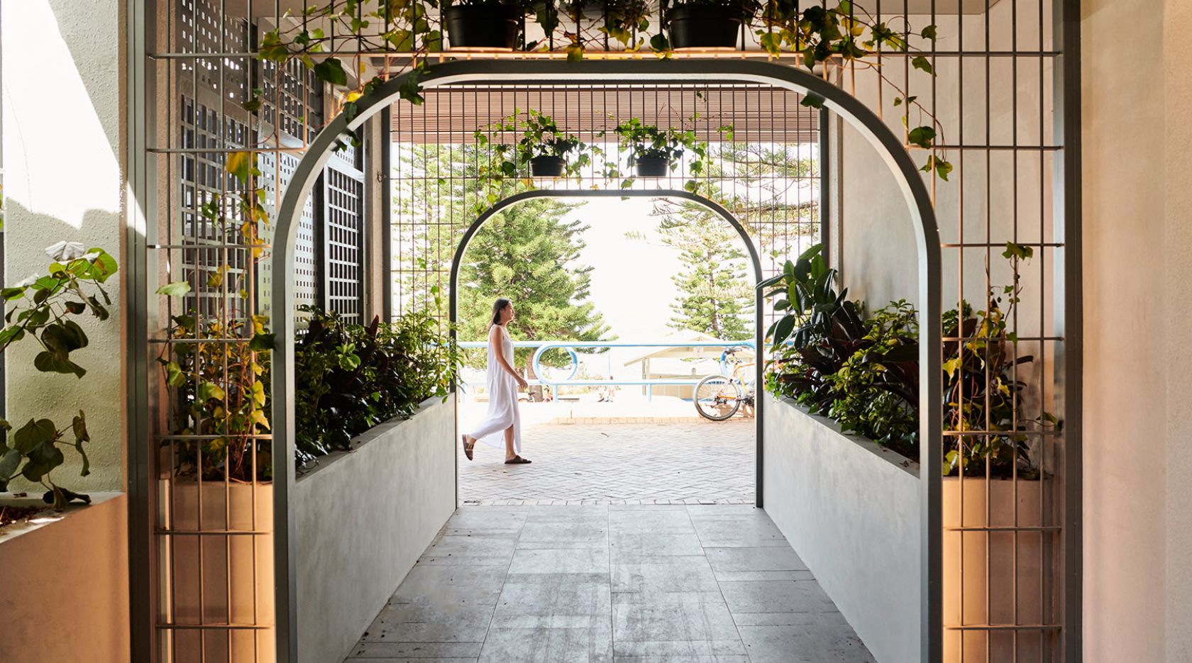 schiavello construction estate coogee restaurant fitout entrance exterior