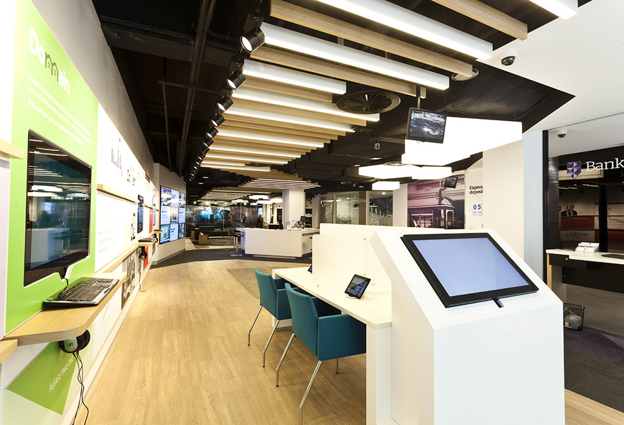 bank of melbourne investore melbourne fitout terminal