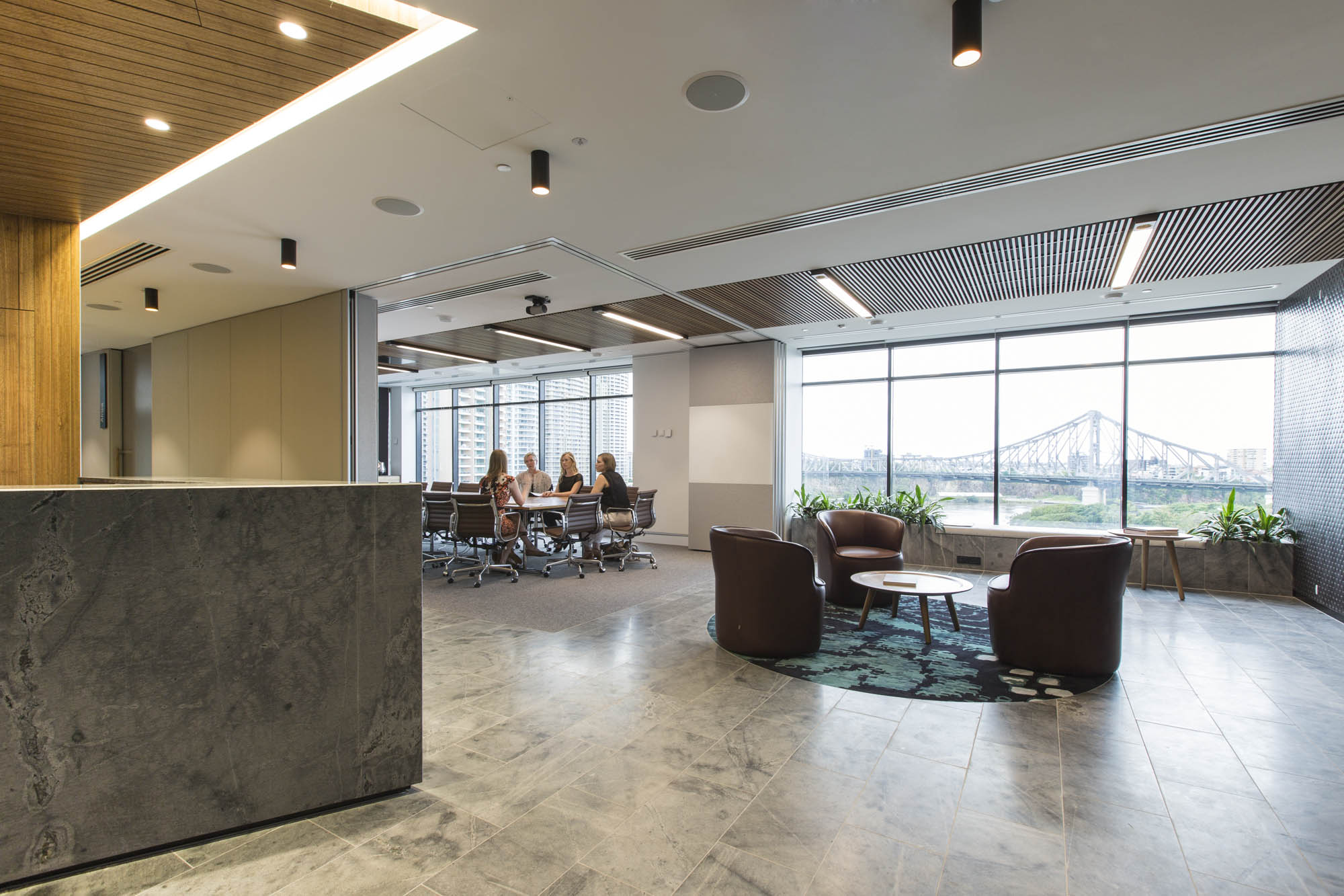 baker mckenzie brisbane fitout boardroom