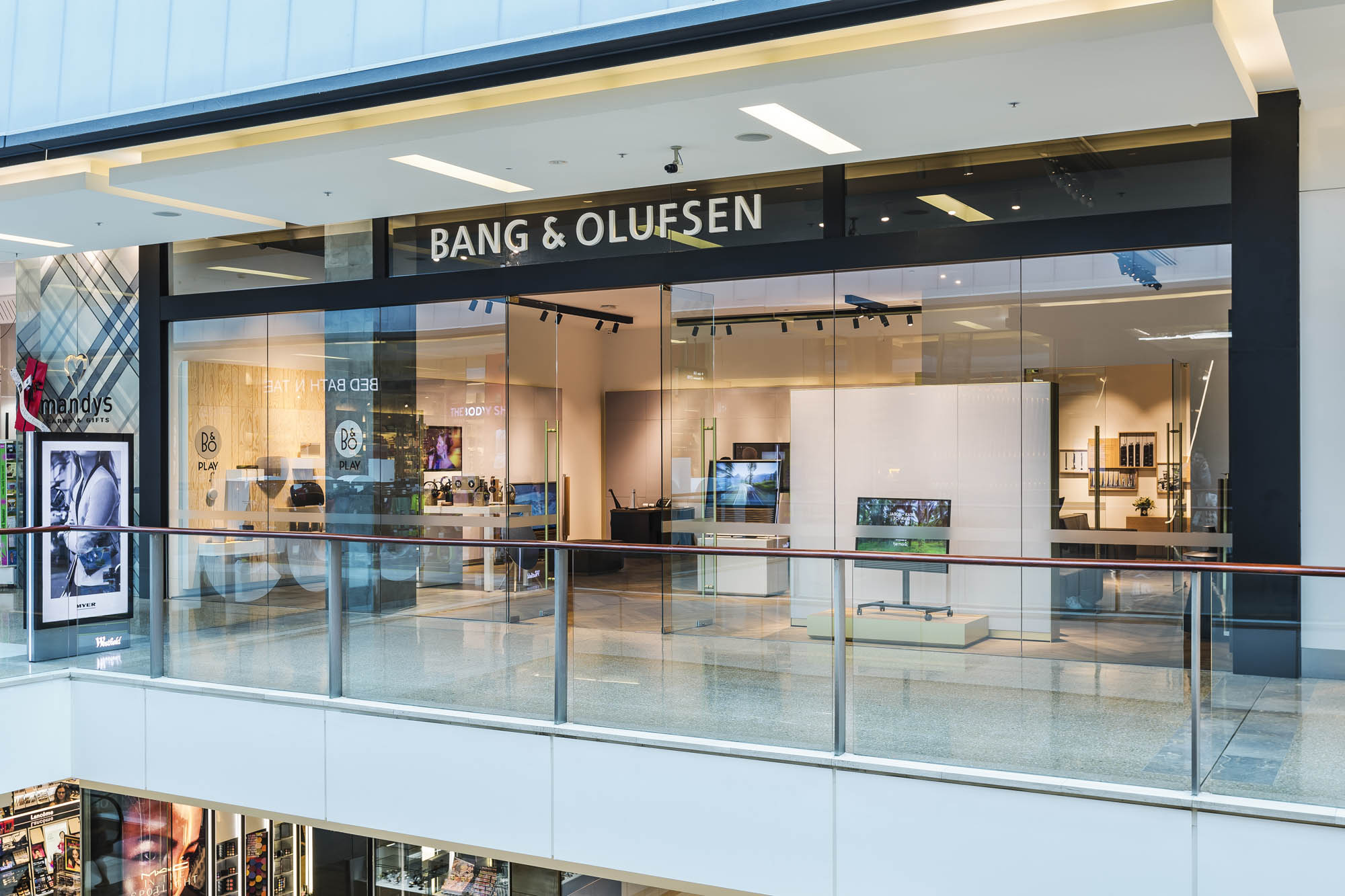 bang and olufsen retail sydney bondi showroom exterior signage shoppig centre 