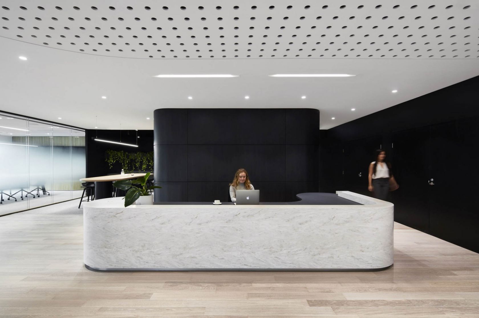 broadspectrum office reception desk with marble counter