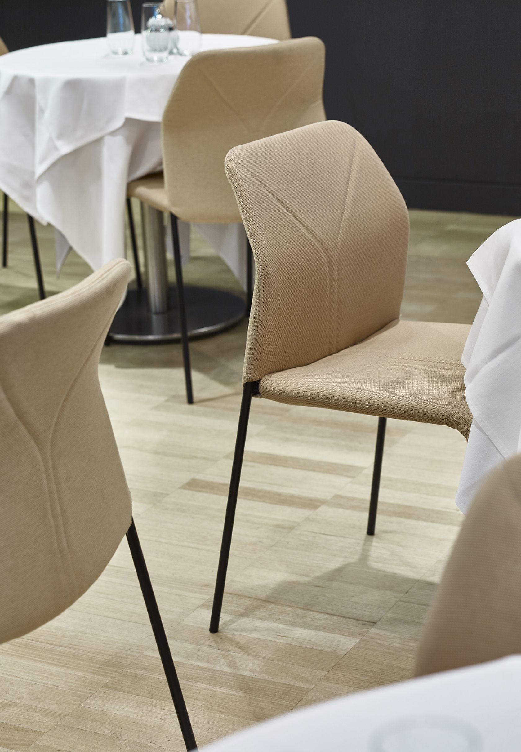 Gallery Chair