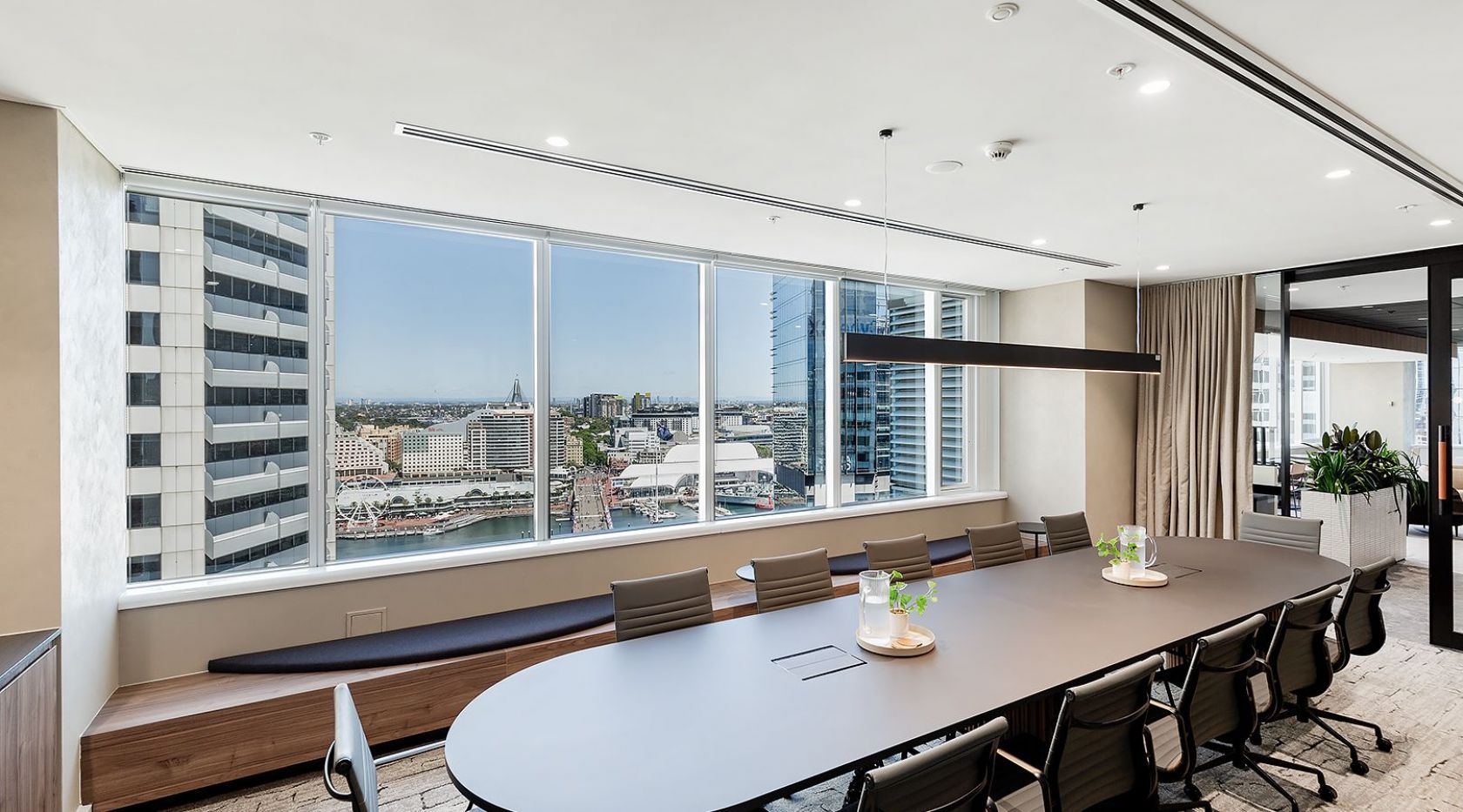 investa spec suites market street level 18 office fitout sydney schiavello construction board room