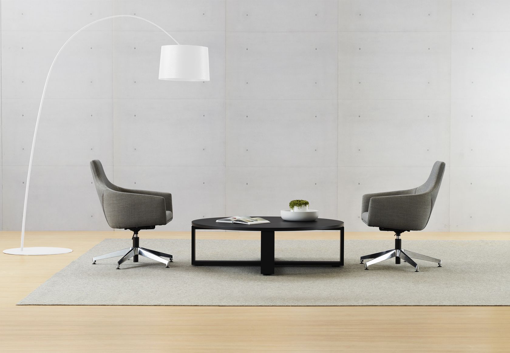 Linear Low Round Table and Palomino Chair