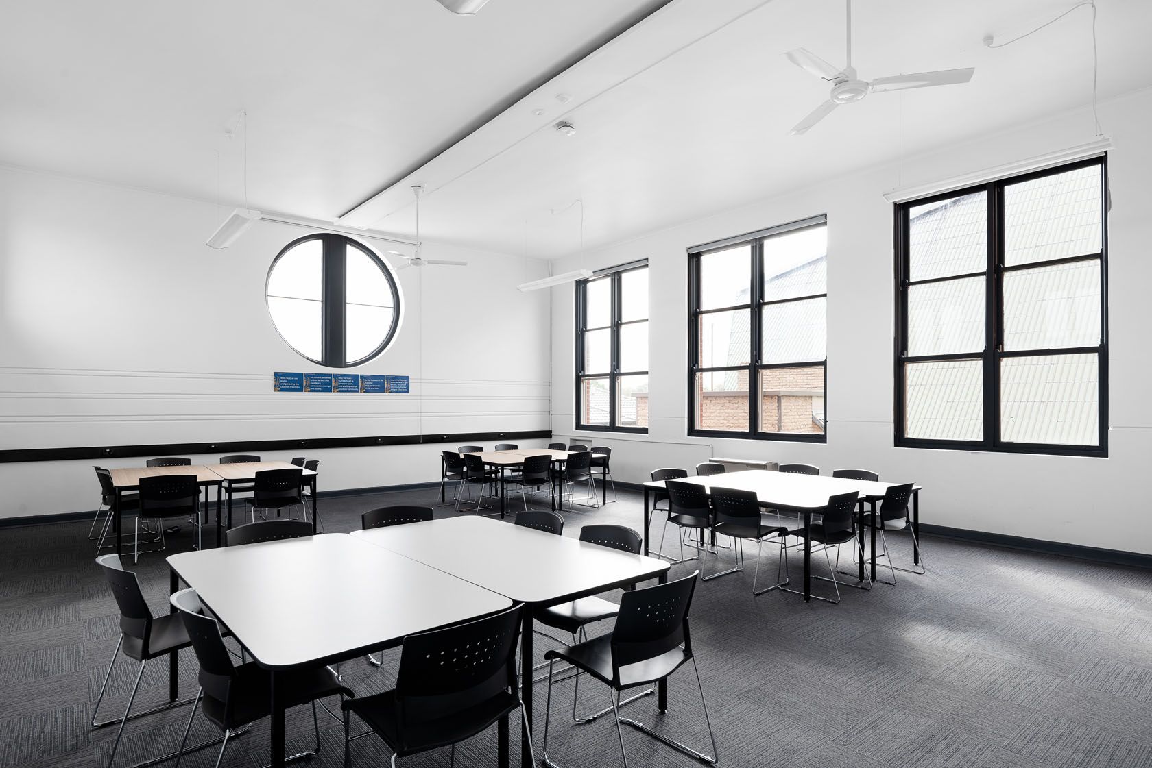 de la salle college classroom