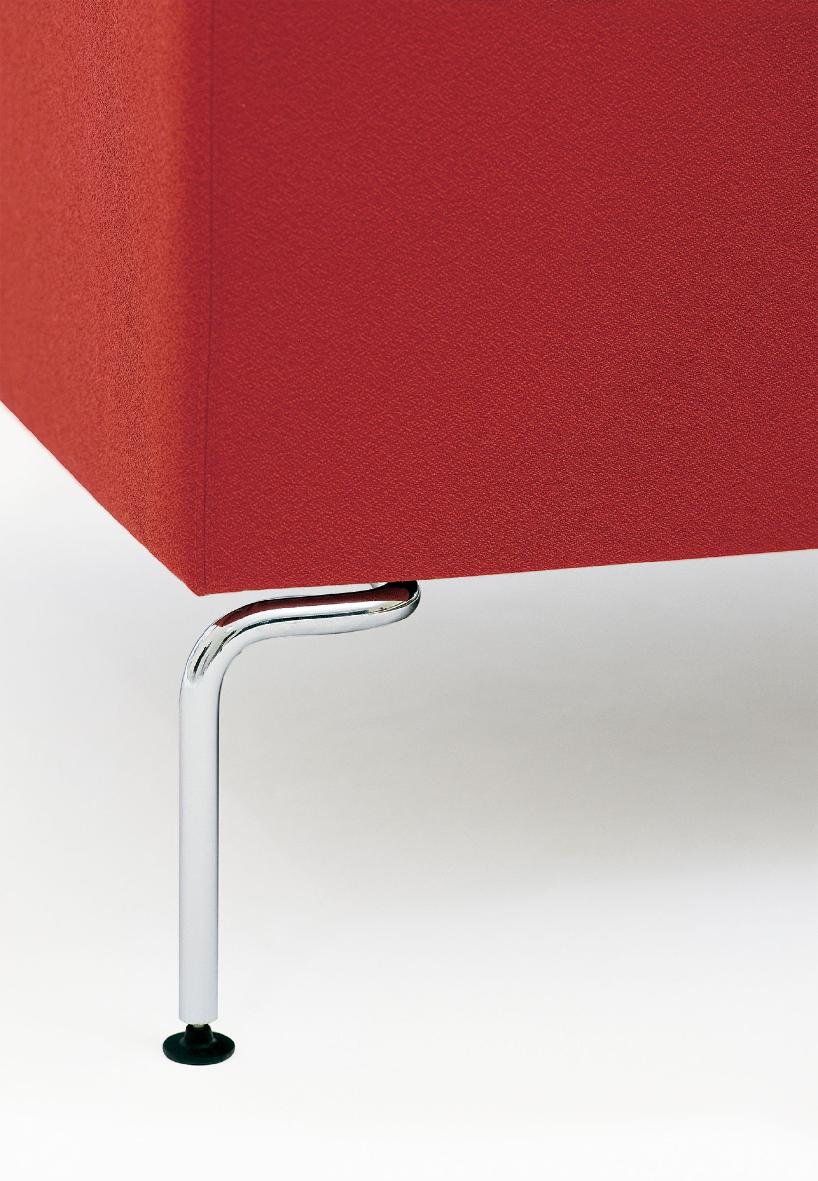 Kayt Rest Edge Detail