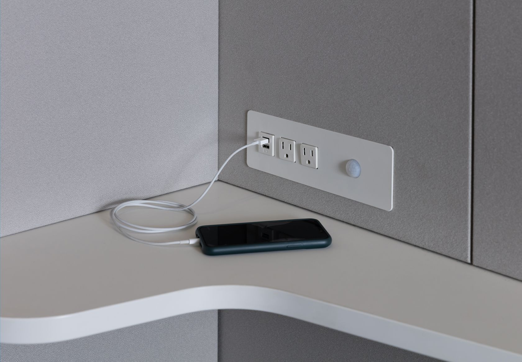 Focus Quiet Phone Booth shelf