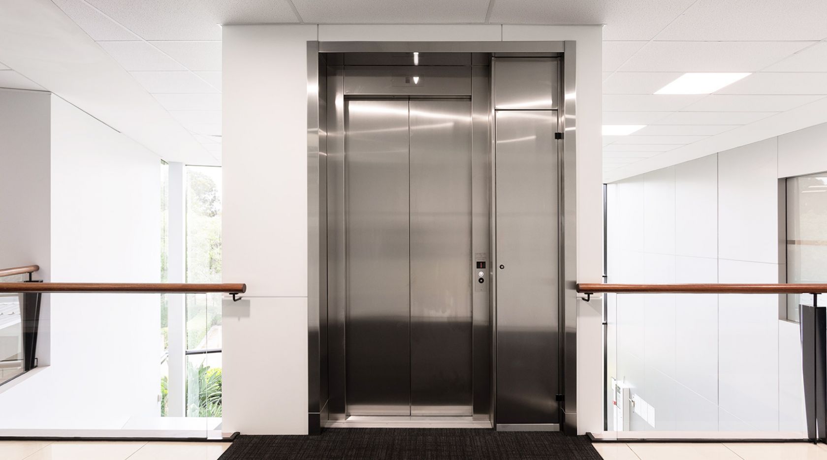 schiavello construction brisbane powerlink northlink refurbishment first floor lift door
