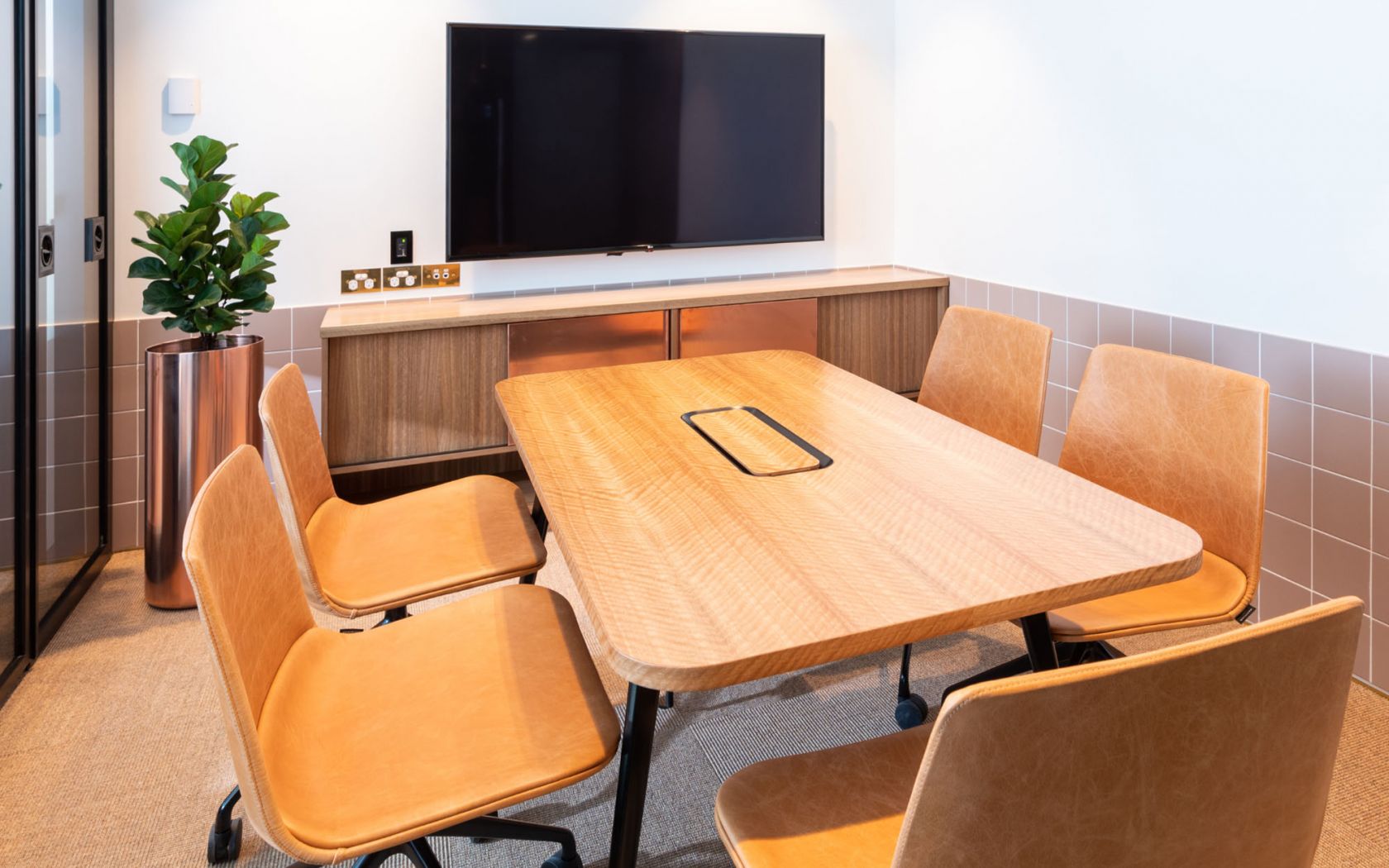 flex by ispt central plaza brisbane meeting room