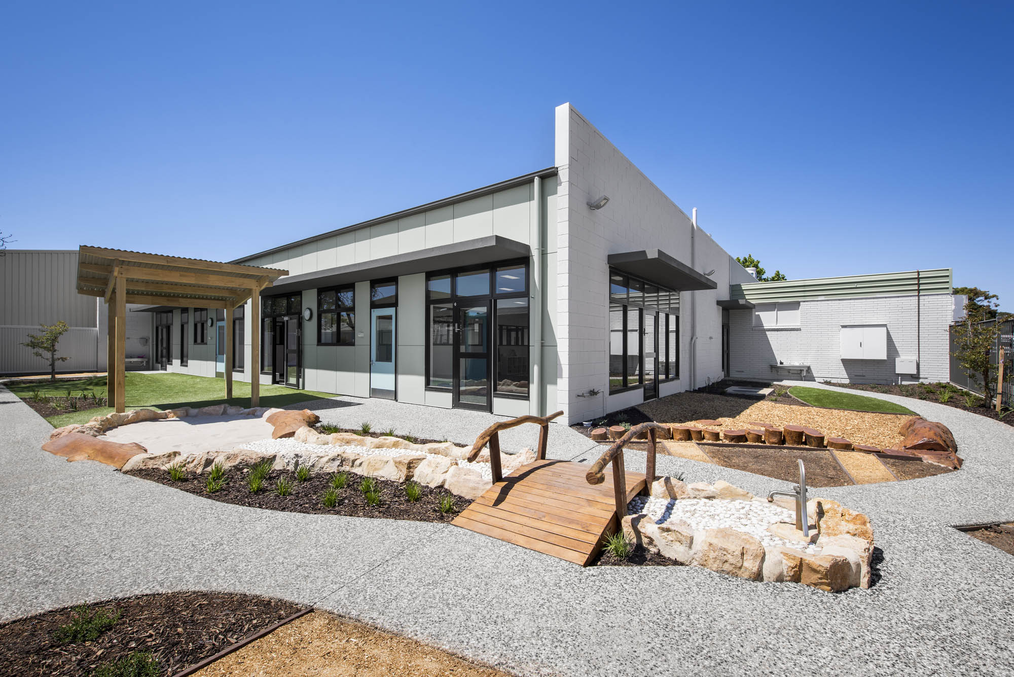 Treetops early learning centre kindergarten fitout adelaide construction external facade garden landscaping