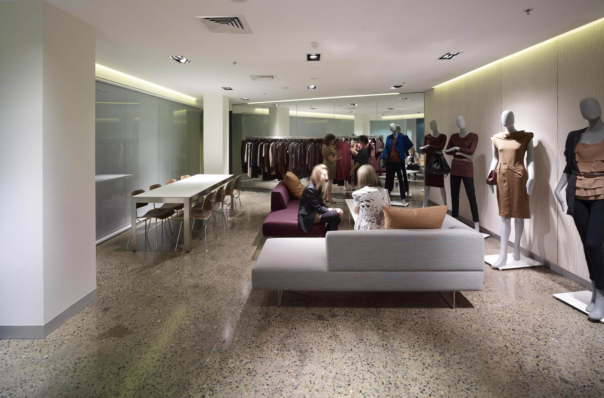 cue clothing sydney fitout showroom